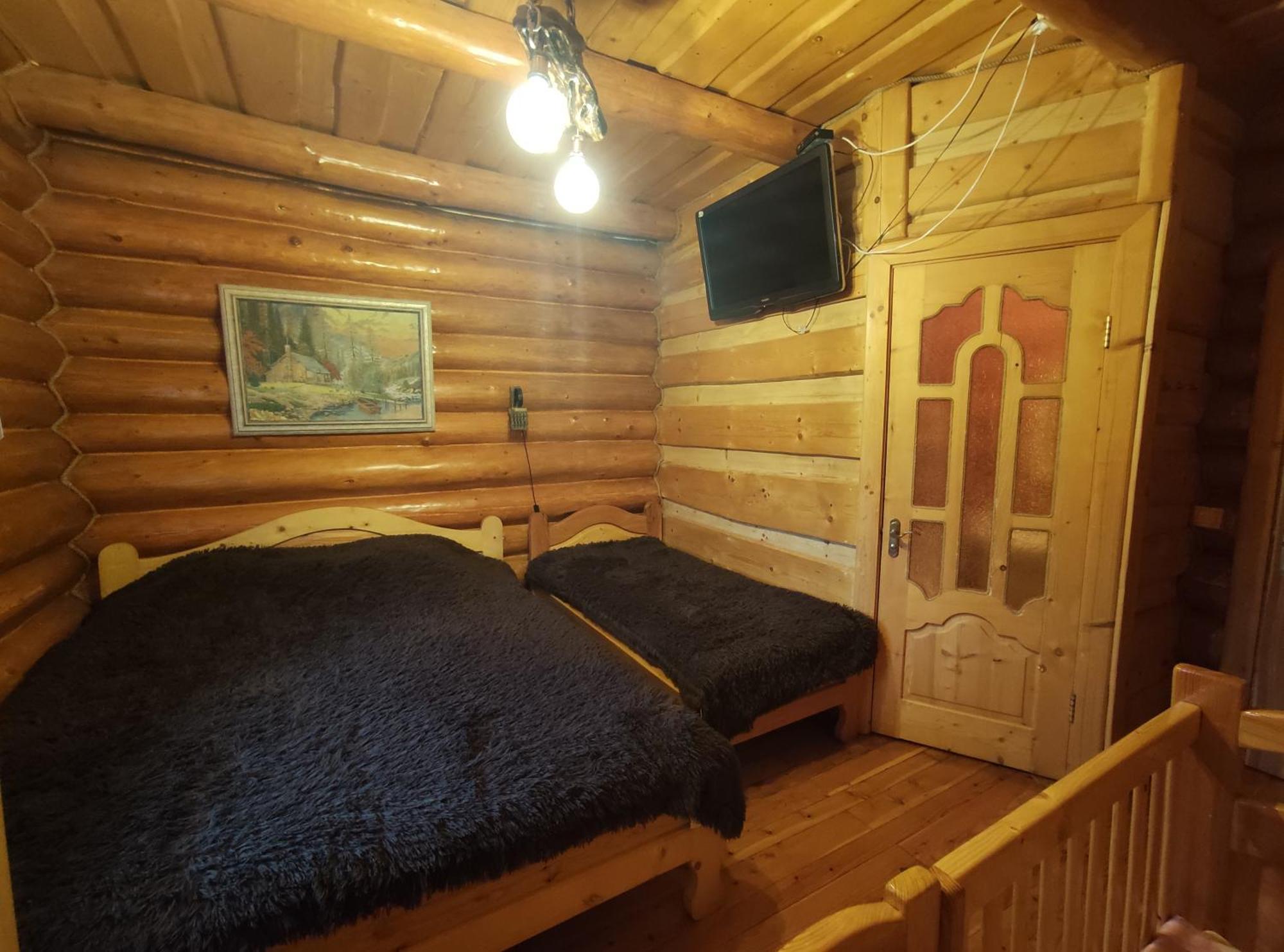 Дерев'Яний Котедж "Казка" Yaremche Exterior photo